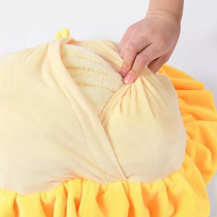 Happy Kids Lion Novelty Throw With Cushion 48x46cm Multicoloured 5 Happy Kids Lion Novelty Throw With Cushion 48x46cm Multicoloured - Image 3