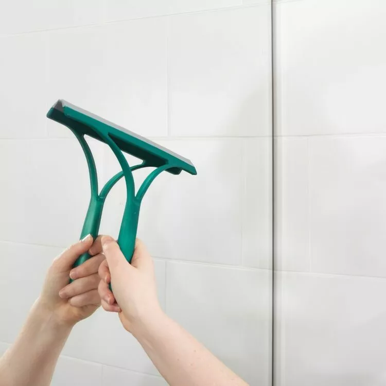 Beldray Antibac Floors & Window Spray Mop Cleaner 9 Beldray Antibac Floors & Window Spray Mop Cleaner - Image 7