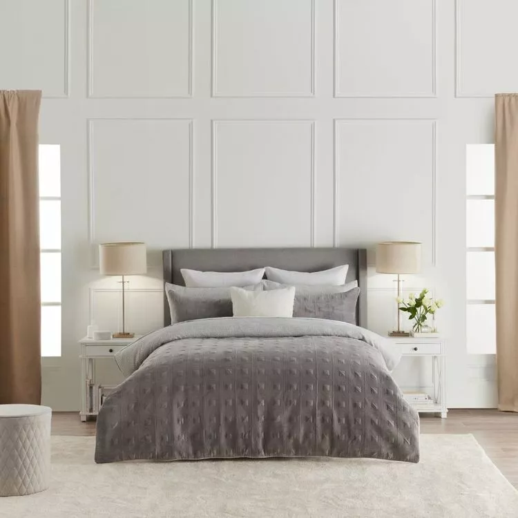 Jane Lamerton Home Nova Quilted Quilt Cover Set Grey 7 Jane Lamerton Home Nova Quilted Quilt Cover Set Grey - Image 5