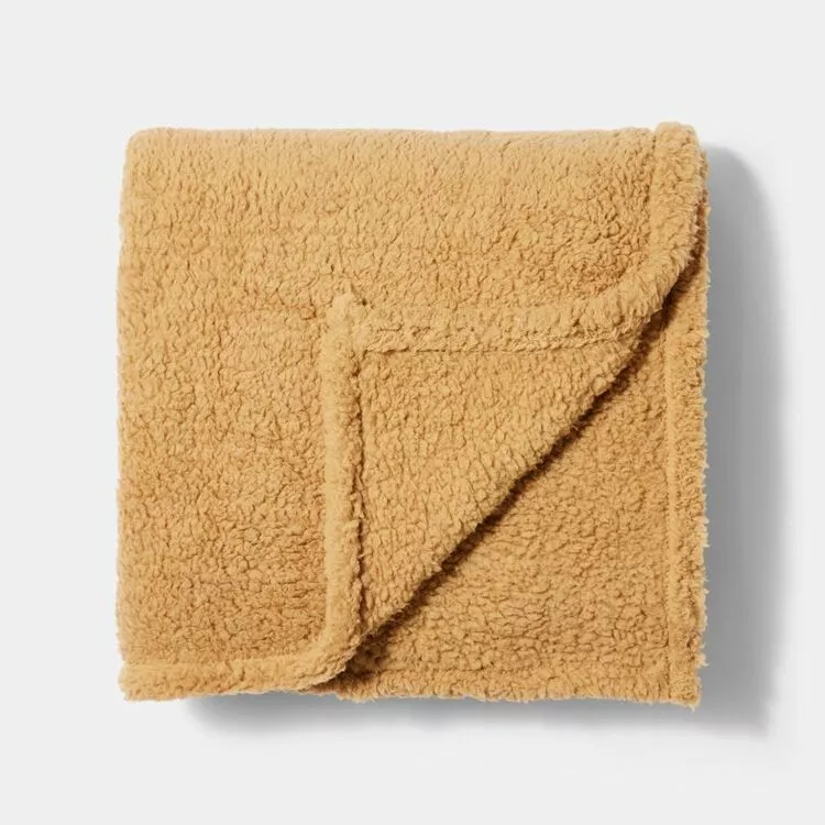 Soren Teddy Fleece Throw Caramel 130 X 170 Cm 4 Soren Teddy Fleece Throw Caramel 130 X 170 Cm - Image 2
