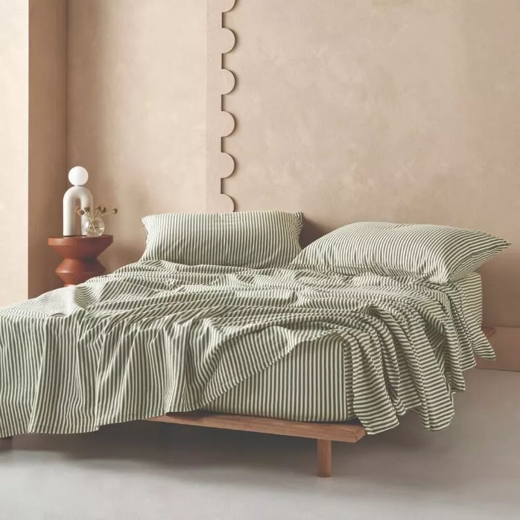 Linen House Holborn Printed Flannelette Sheet Set Multicoloured Queen 3 Linen House Holborn Printed Flannelette Sheet Set Multicoloured Queen