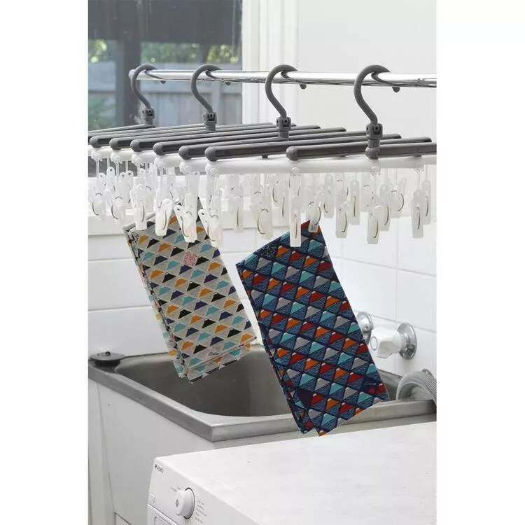 Sterilite Seymours Collapse-A Hanging Peg Airer Large 44 Pegs 4 Sterilite Seymours Collapse-A Hanging Peg Airer Large 44 Pegs - Image 2